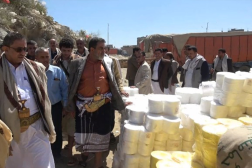 بضائع المستوردين تتكدس في جمارك الجماعة الحوثية المستحدثة بسبب الضرائب الباهظة (إعلام حوثي)